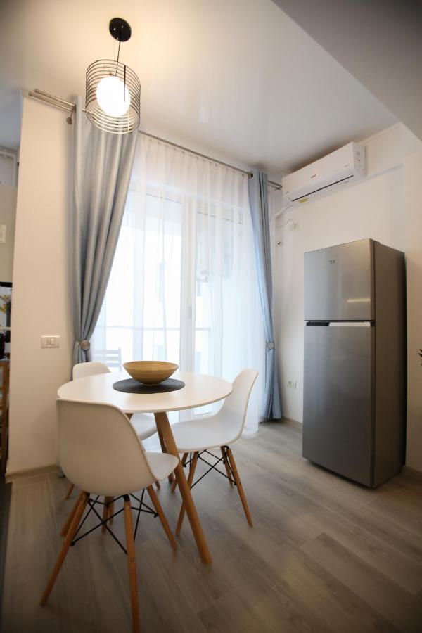 Premium Studios Mamaia Nord - Marea La 50M Năvodari Zewnętrze zdjęcie