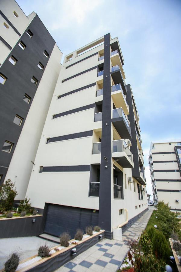 Premium Studios Mamaia Nord - Marea La 50M Năvodari Zewnętrze zdjęcie